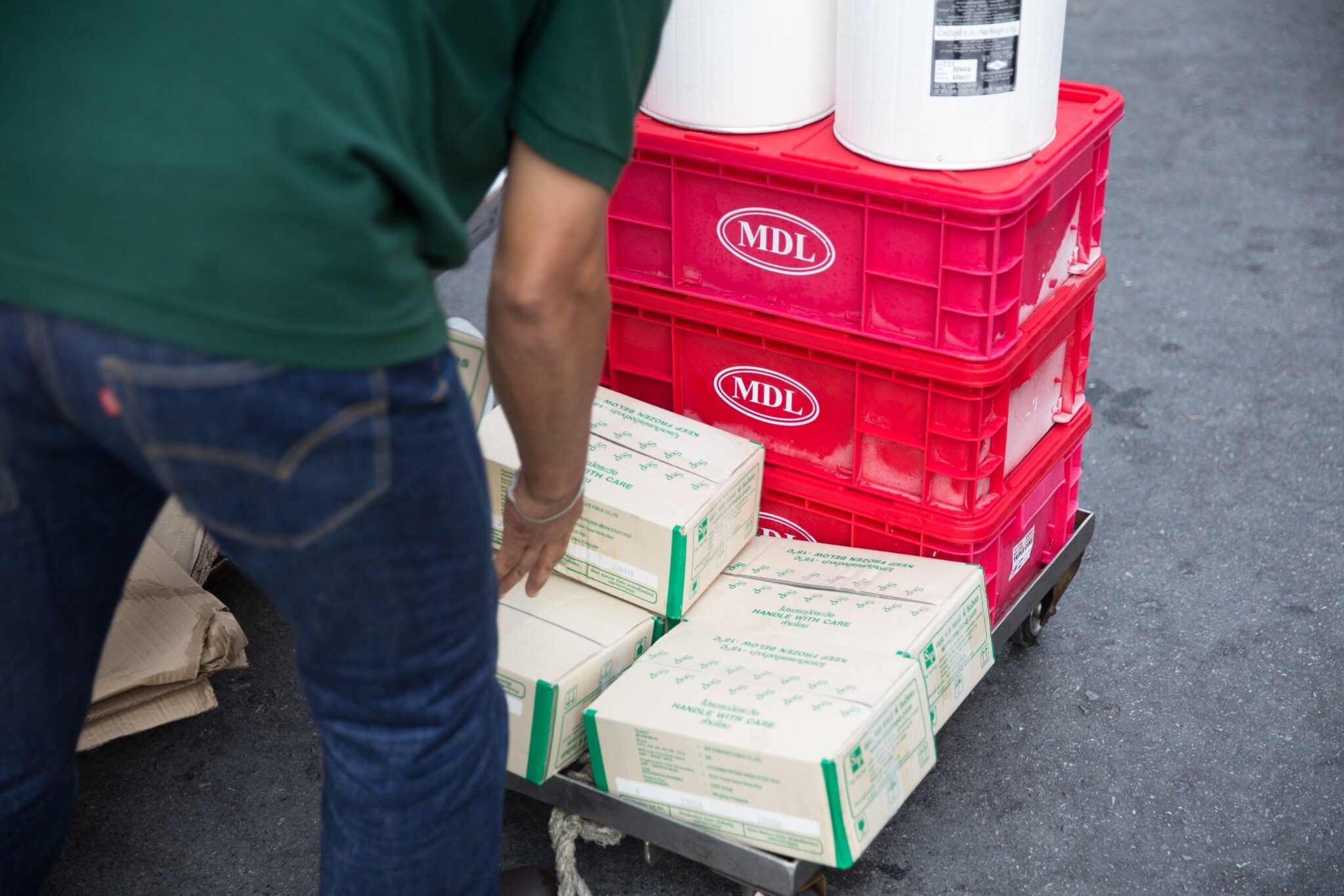 refrigerated truck service